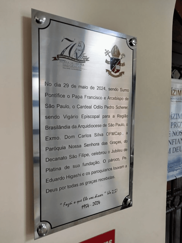 Placa Comemorativa 70 Anos