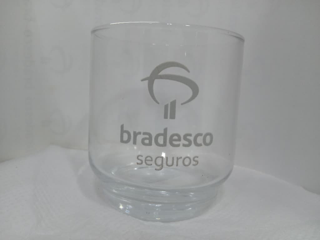 Bradesco Seguros (Copo)